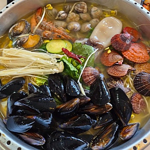[부산 송도 맛집] 송도해수욕장 신상 조개집 '조개대교' 왕창해물칼국수 내돈내산 가성비 후....