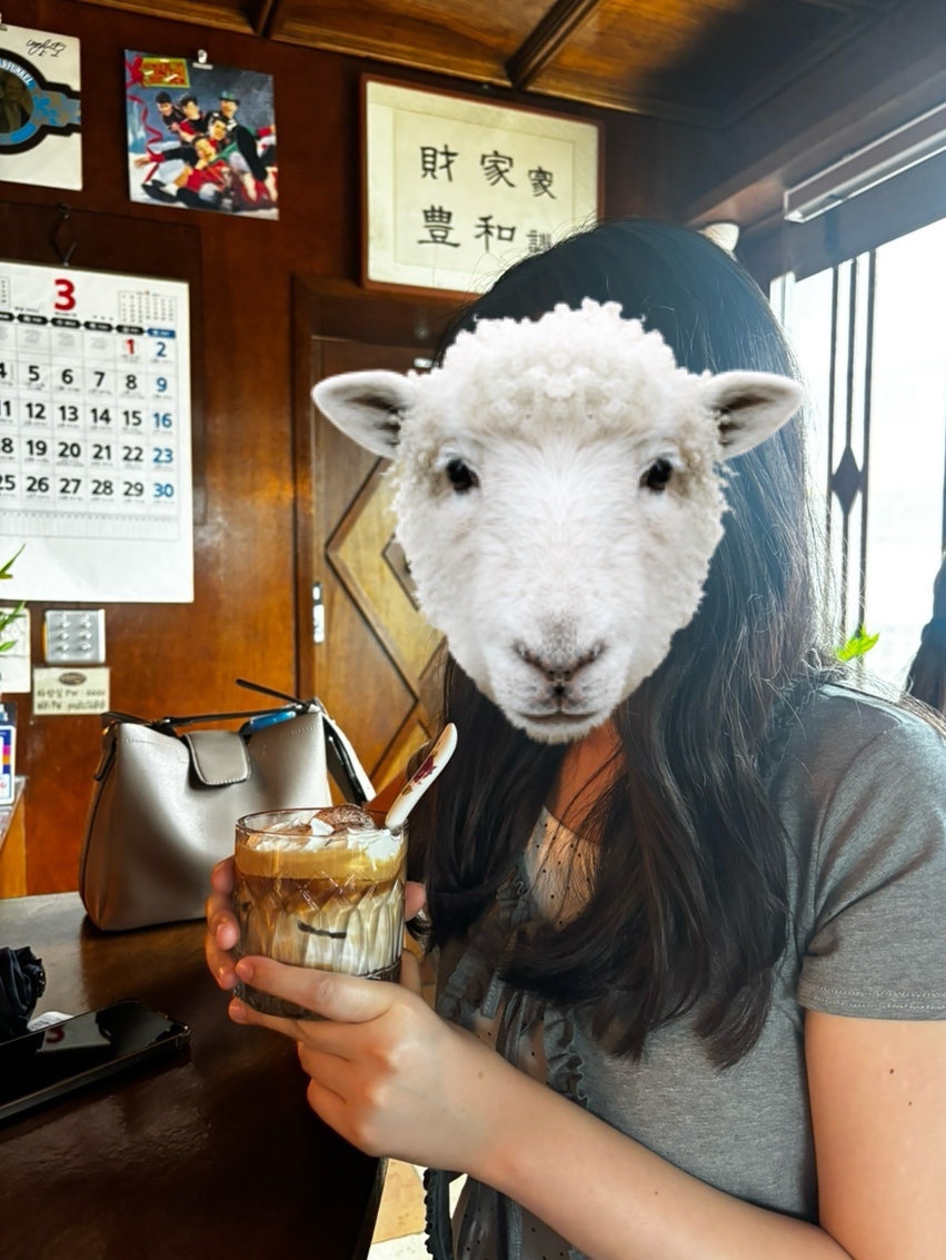피롤츠 커피하우스 용산점 사진 6