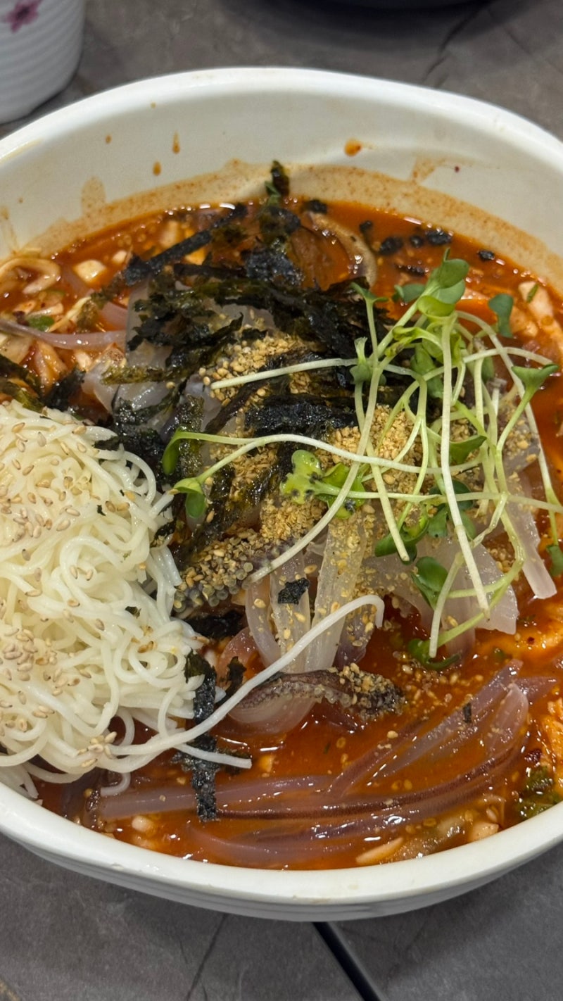 나주 혁신도시 횟집 도시어부 : 생새우회 불닭마요소스+날치알 오징어물회가 맛있는 나주 빛....