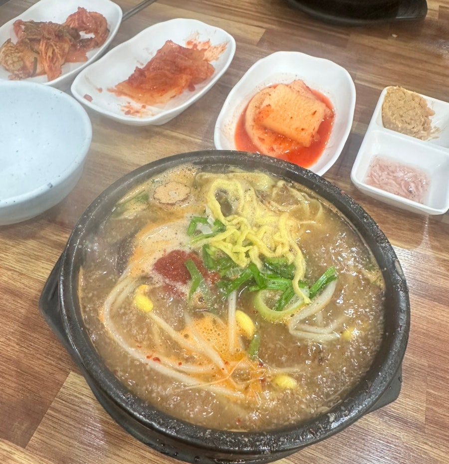 우메기돌솥국밥 사진 5