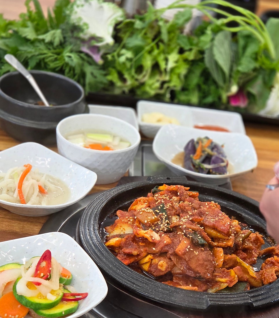 정통쌈밥 전주 효자점 사진 4