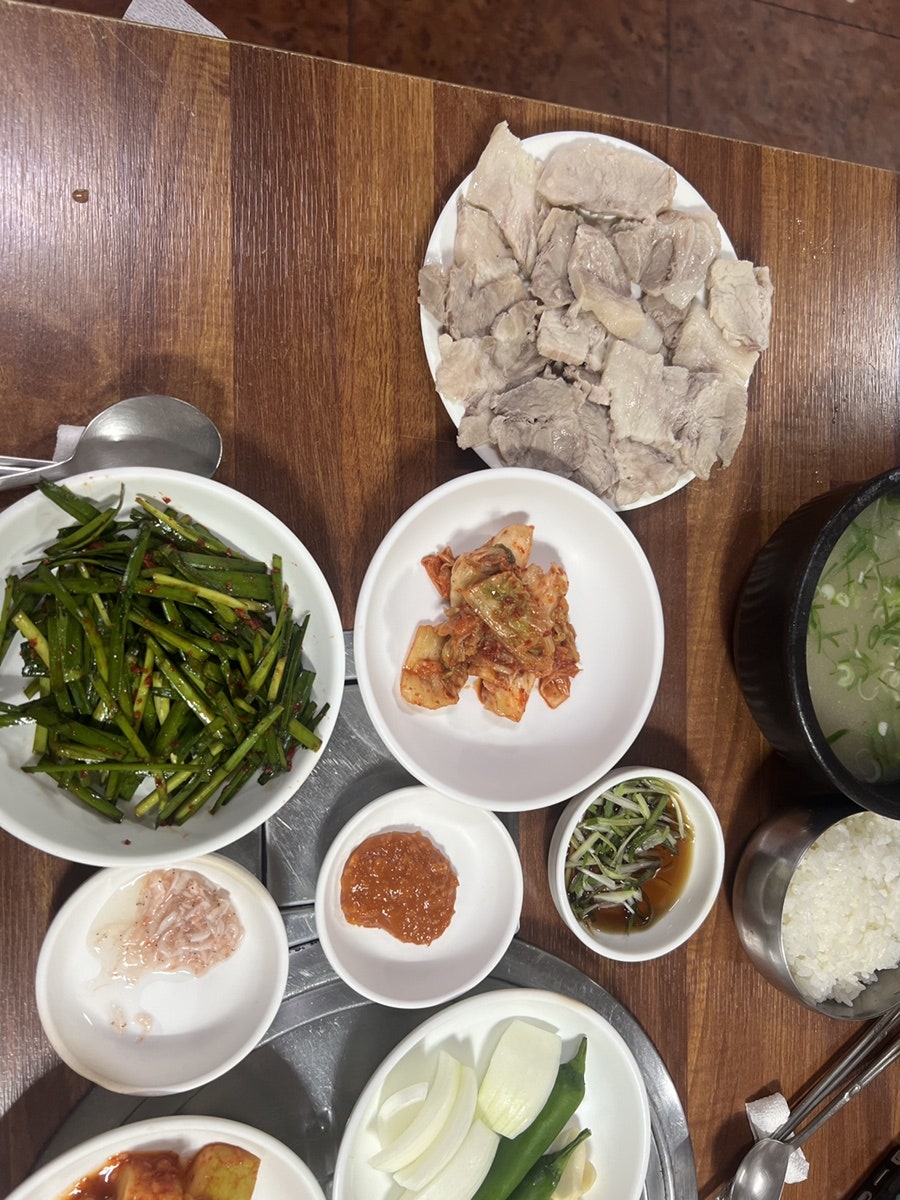 중앙돼지집 사진 5
