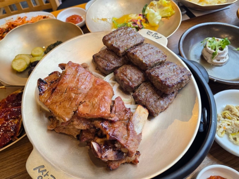 광주송정역 근처 맛집 쌍교숯불갈비 송정점 돼지갈비, 한우떡갈비 후기