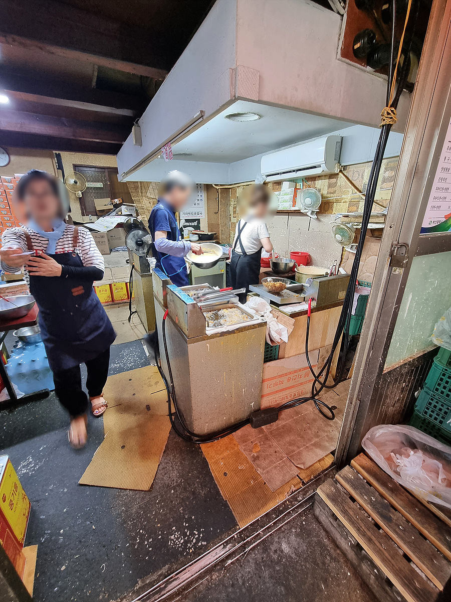 김해통닭 사진 4