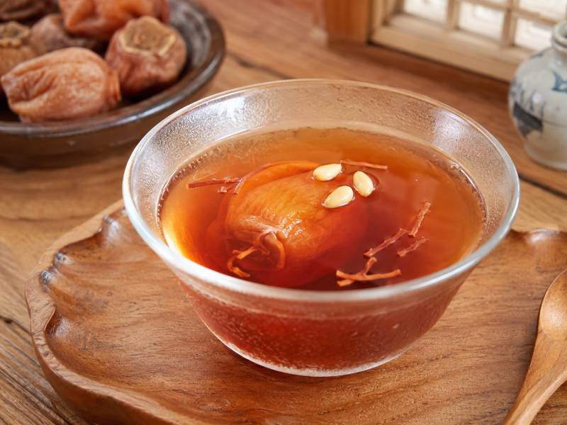 집에서 수정과 만들기, 아무도 알려주지 않는 계피·생강 황금비율과 깊은 맛의 비밀