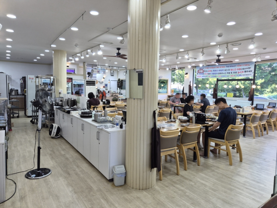맛나감자탕 목포하당점 사진 1