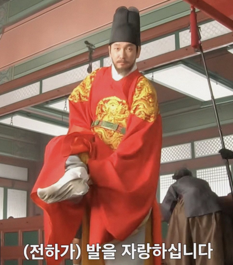 넷플릭스 동궁 조승우 노윤서 현실 부녀 케미와 나이 차이 잊게 만든 꿀눈빛 비하인드