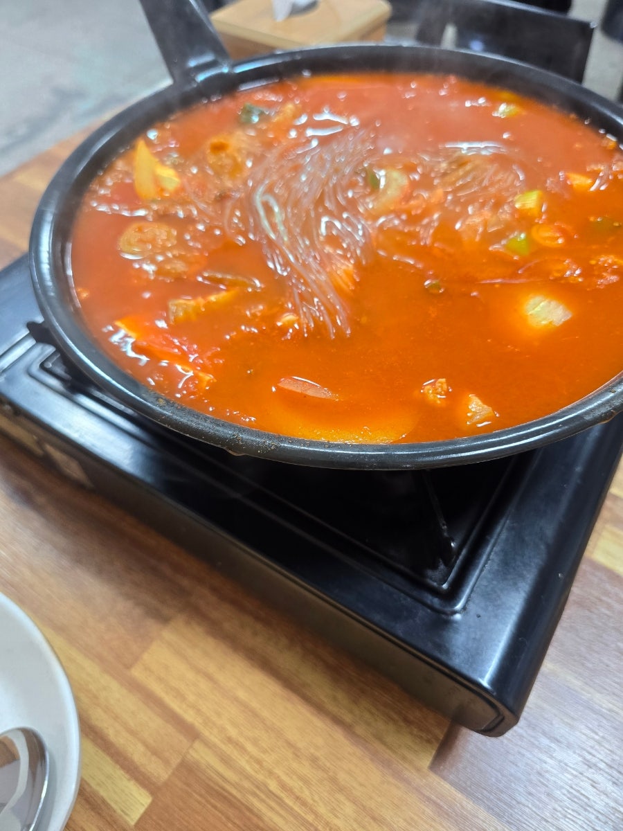 청년찌개 이천봉덕점 사진 4