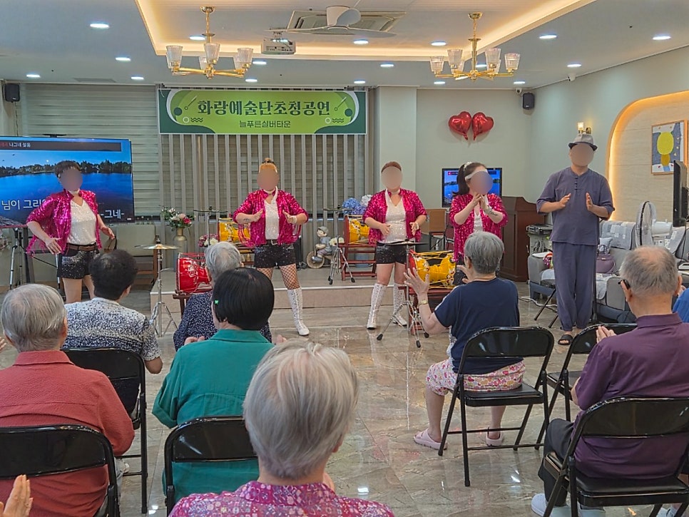 화랑 사진 2