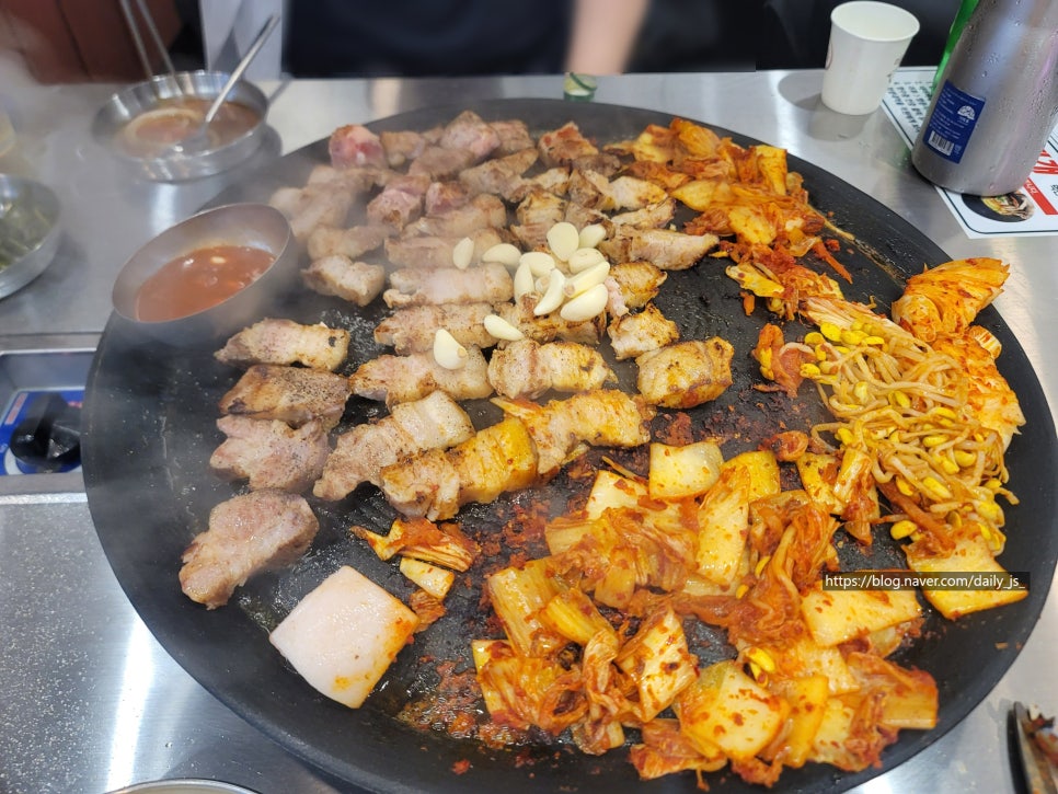 골목솥뚜껑삼겹살 주엽직영점 사진 5