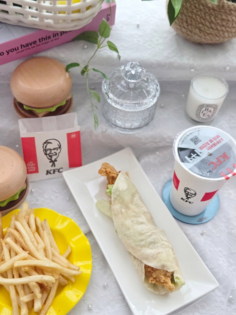 KFC 트위스터 후기! 치킨랩의 원조는 역시 다를까?