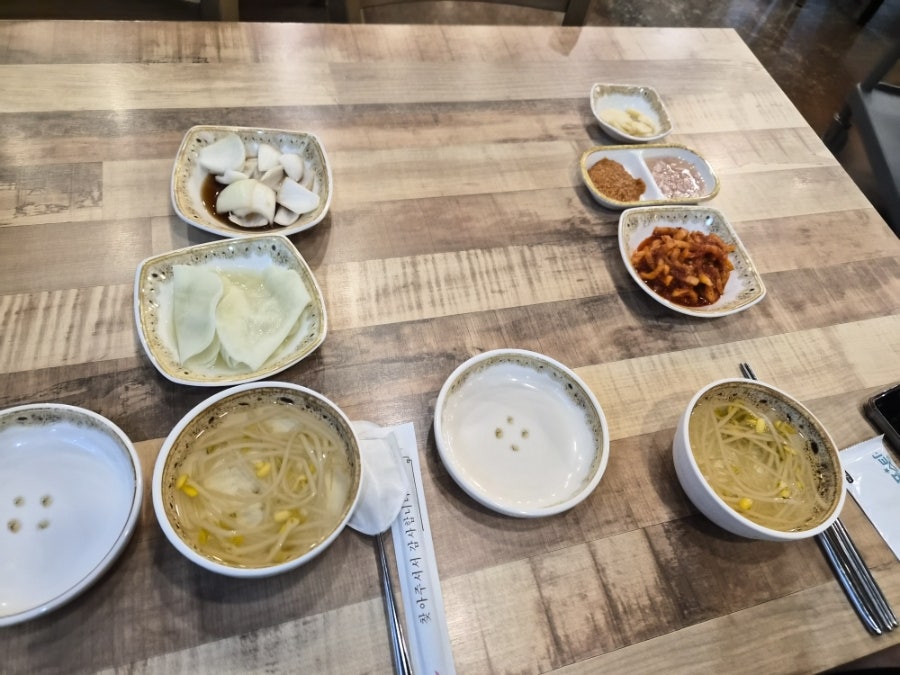 내수족발보쌈 본점 사진 2