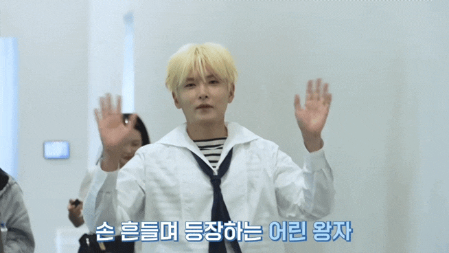 (260728) (공식) (려욱) Dive to blue - poster & VCR Shooting Behind - 하 려욱이 너무 요정이다.