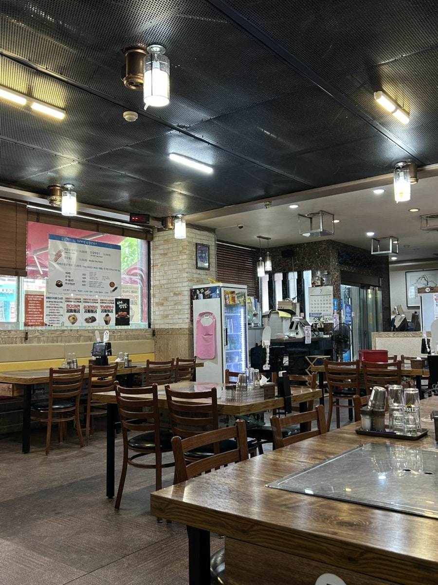 쌍둥이수육국밥 선사점 사진 4
