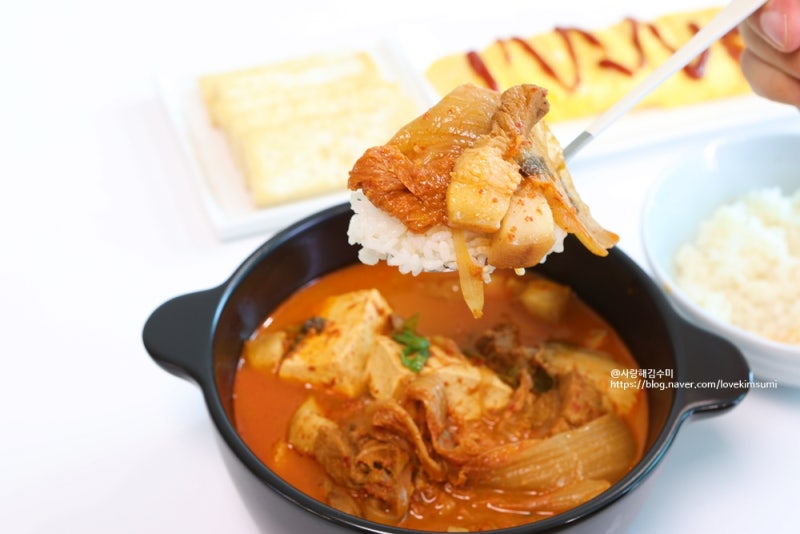 돼지고기 김치찌개 레시피 눅진한 식당 돼지김치찌개 맛있게 끓이는법