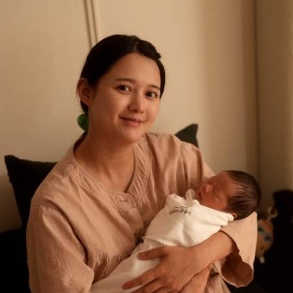남보라가 13남매 장녀에서 새엄마로.. 동생들 챙기던 ‘국민 장녀’가 엄마가 되기까지