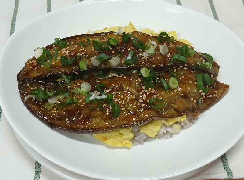 가지덮밥 레시피 한 그릇 가지 요리 굴 소스 양념으로 가지덮밥 맛있게 만들기