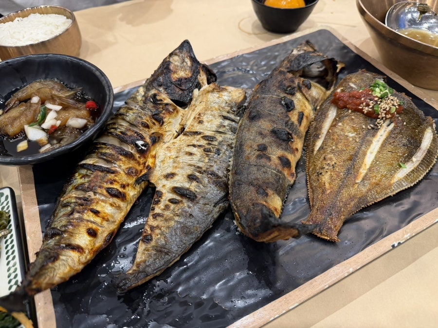 달빛에구운고등어 파주운정점 사진 1