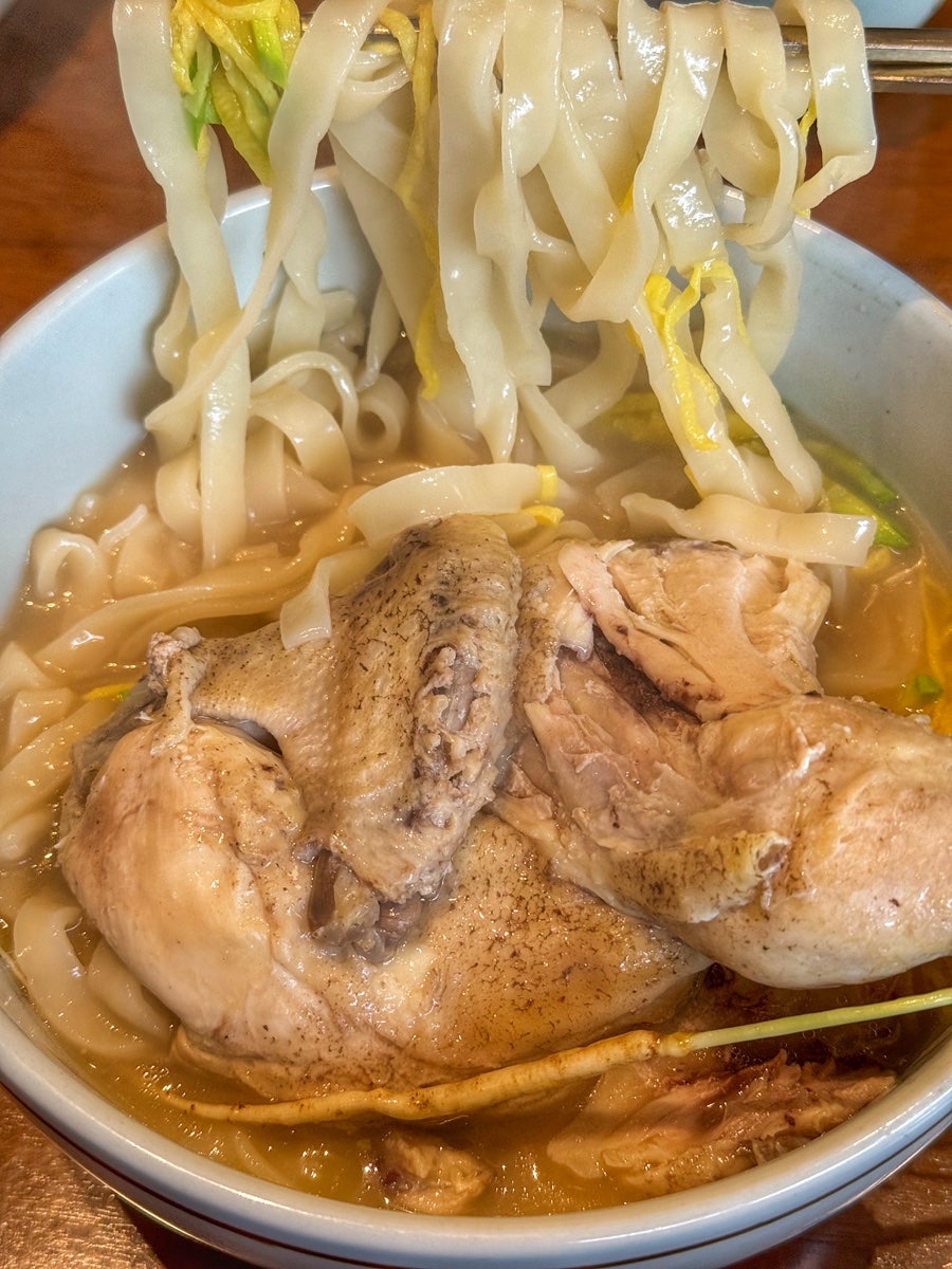 고향보쌈칼국수 상무본점 사진 1