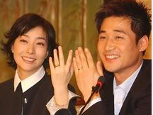 "9살 연하 남편 막걸리 사업 쫄딱 망해 빚더미 안더니…" 결국 연예계 대표 잉꼬부부 이혼 숨....