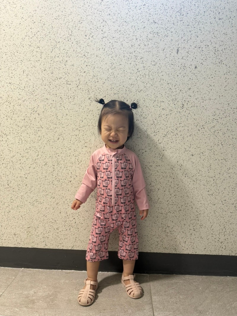 아기 래쉬가드 물놀이룩, 보나츠 피그뽀 올인원 슈트 xs 후기