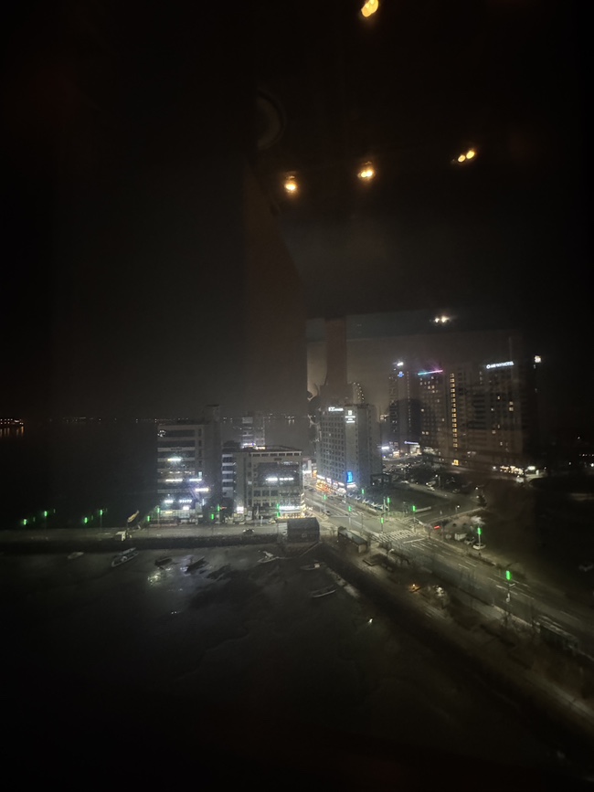 더노벰버라운지 영종구읍뱃터점 사진 4