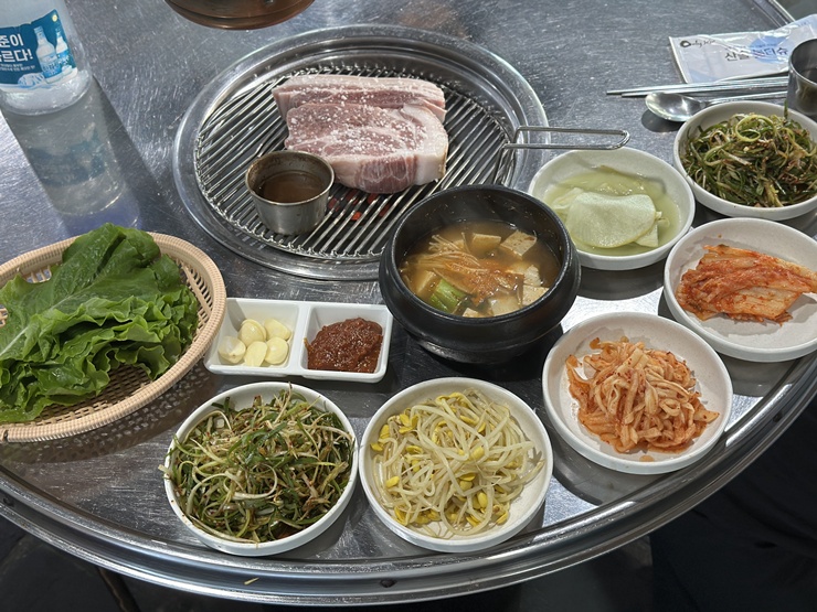 돈사촌 사진 2