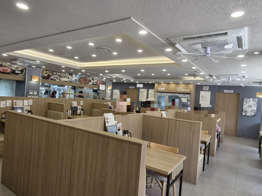 신영웅청국장해물뚝배기 성서모다아울렛점 사진 4