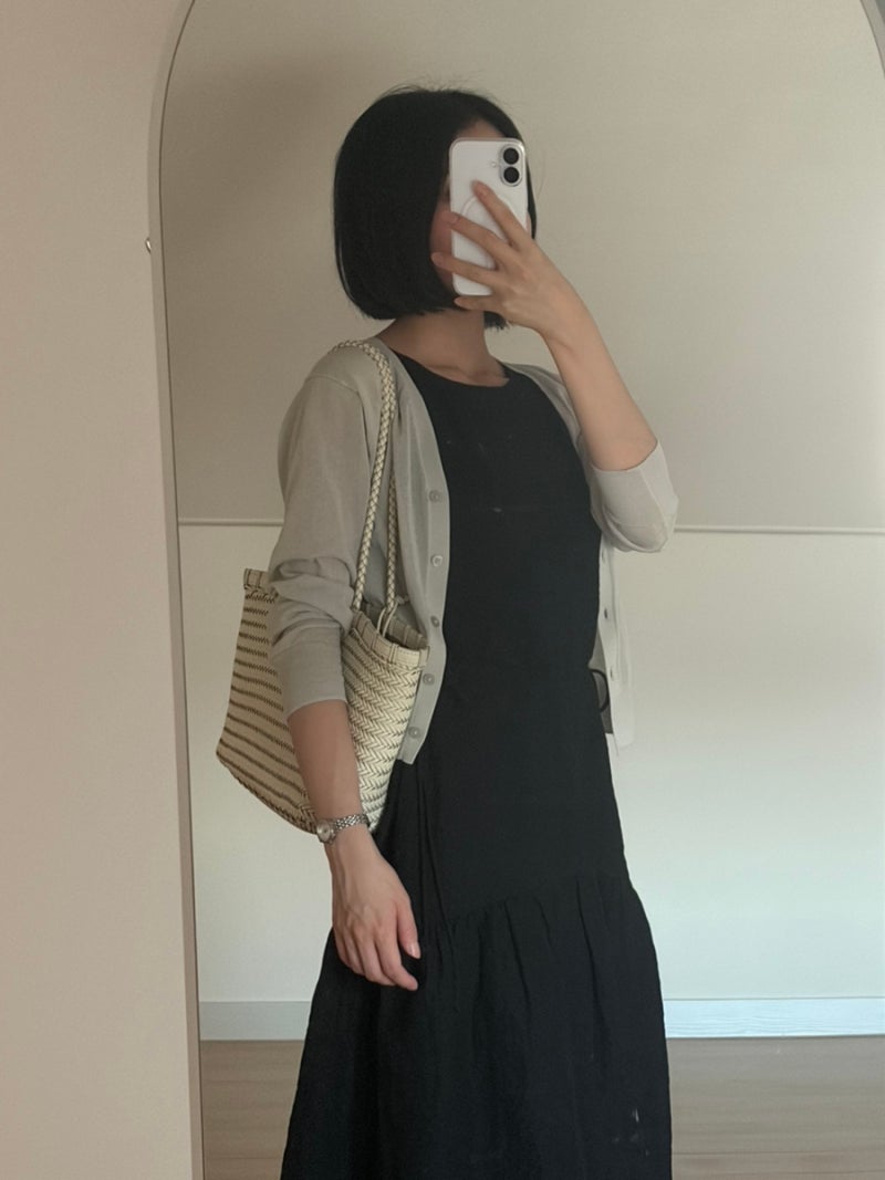 뿌미 데일리룩 | 유니클로 리넨블렌드티어드원피스, 라이트V넥가디건 라이트그레이, 미니T(....
