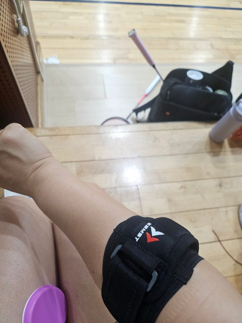 배드민턴 1년차 결국 엘보가 옴ㅜㅜ 잠스트 엘보보호대