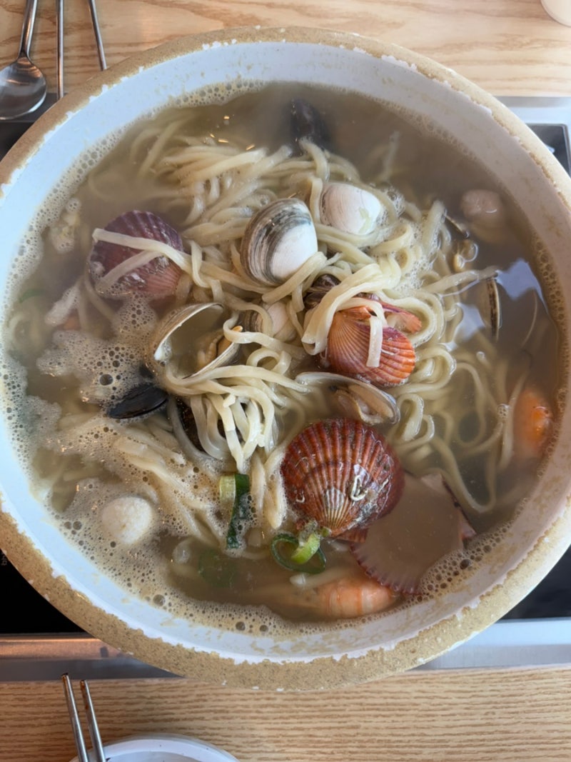 기장 맛집 추천 기장 칼국수 맛집인 용궁해물칼국수 기장 오시리아점 내돈내산 후기