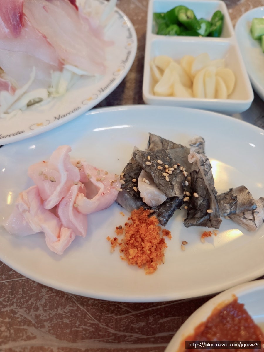 포도원 횟집 사진 3