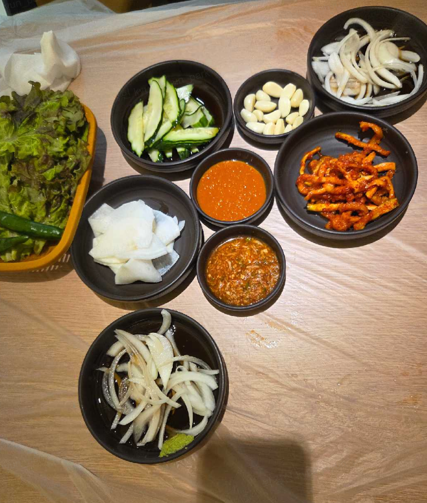 백년족발 영도본점 사진 2