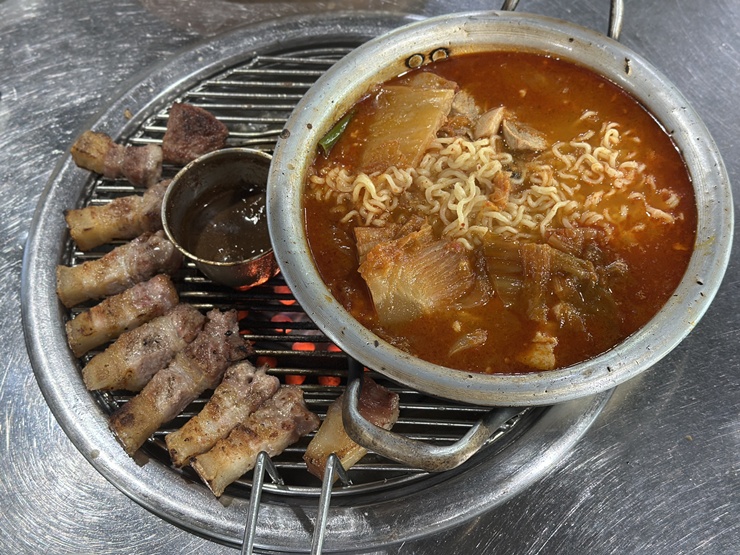 돈사촌 사진 3