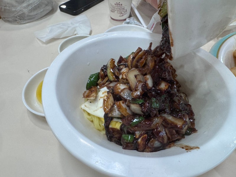 신포동 맛집 추천 50년 전통 화교 중식당 신일반점 청양고추간짜장 탕수육 내돈내산