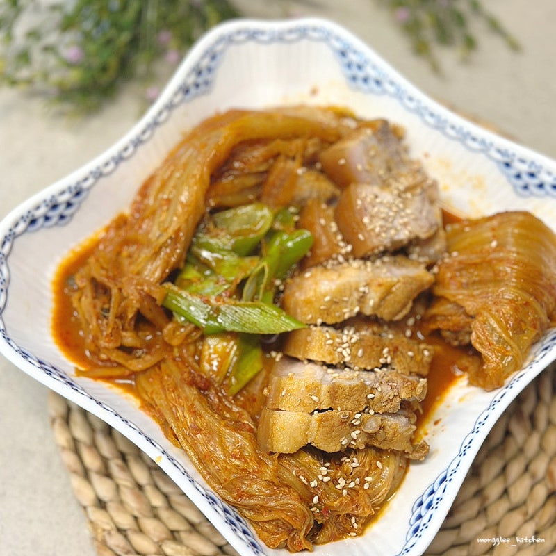 묵은지 삼겹살찜 레시피 양념 돼지고기 김치찜 만들기