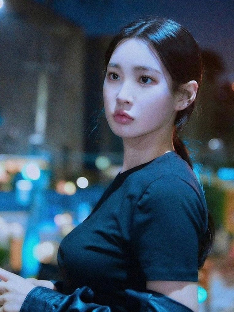 배구선수 이진 인스타 근황 및 솔로지옥5 출연 언급되는 비주얼 화제 분석