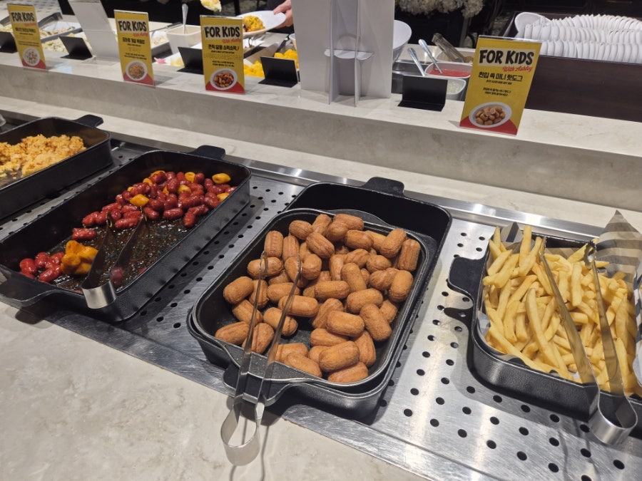 애슐리퀸즈 뉴코아덕천점 사진 5