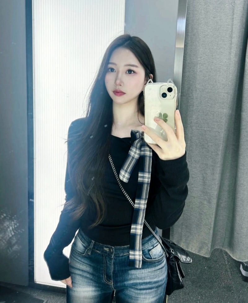 일간 치어리더 문채원