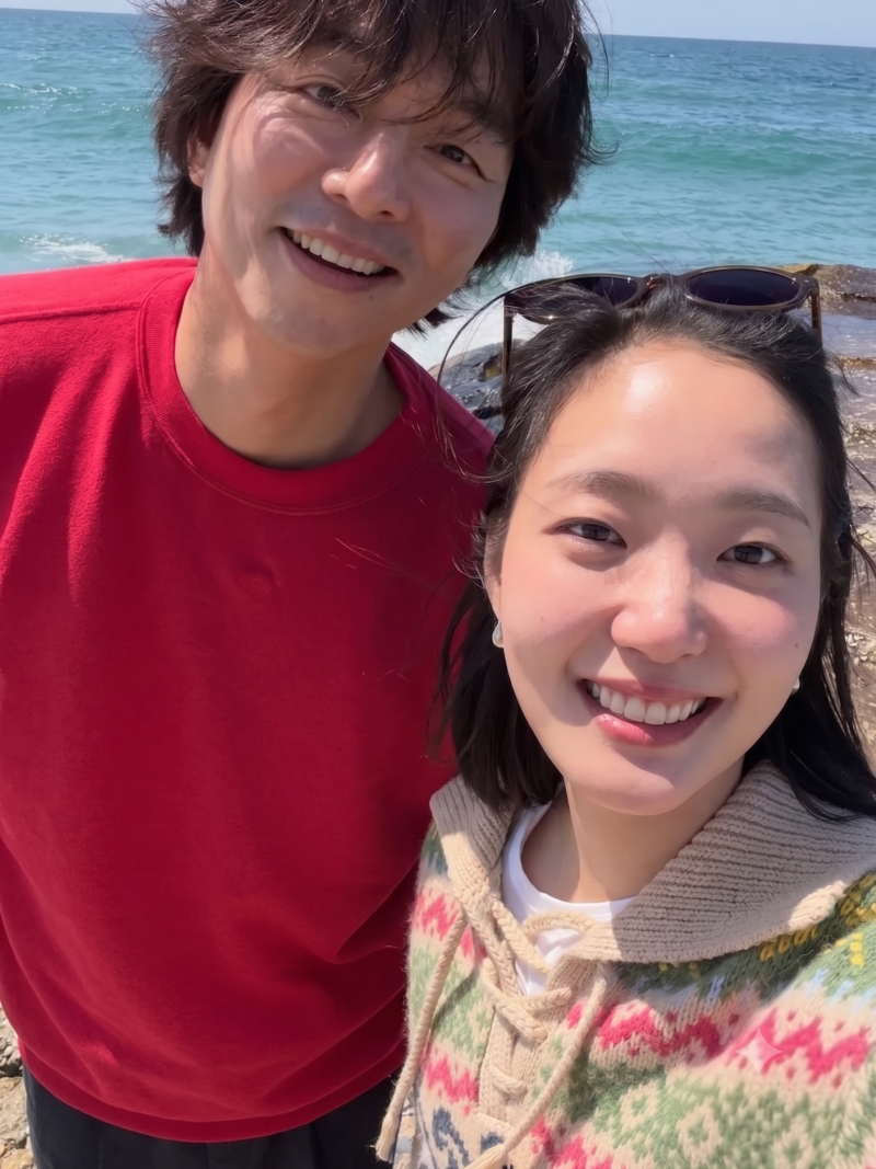 김고은 선글라스 10년째 계속 같은 걸 쓰고 있다고?