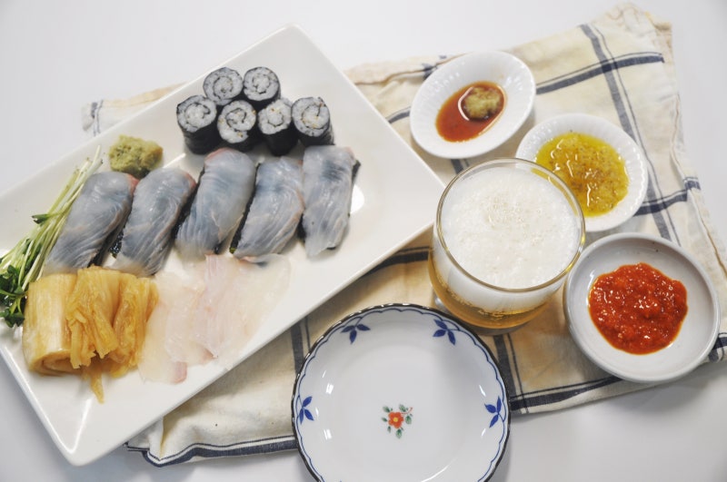 강민경 광어소금김밥 만들기,집에서 즐기는 홈 이자카야 한 상