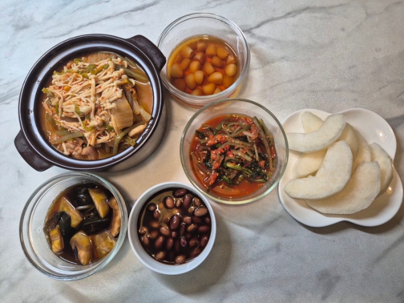 고구마순 김치찌개 아침(20260729.수)