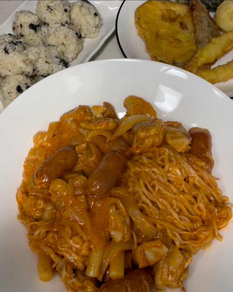 불닭로제찜닭 레시피 | 불닭로제라면 하나로 만드는 꾸덕한 신혼 집밥