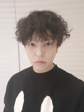 전 여친이 낳은 아이는 친자였다…연애 예능 뒤 숨겨졌던 톱가수의 반전