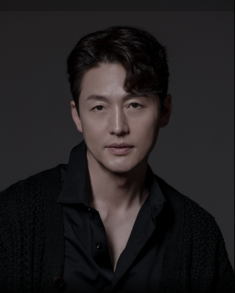 "공주 대접 원하면 비서 만나라?" 48세 이정진, 매너 논란에 던진 반전 소신 당신의 생각은?