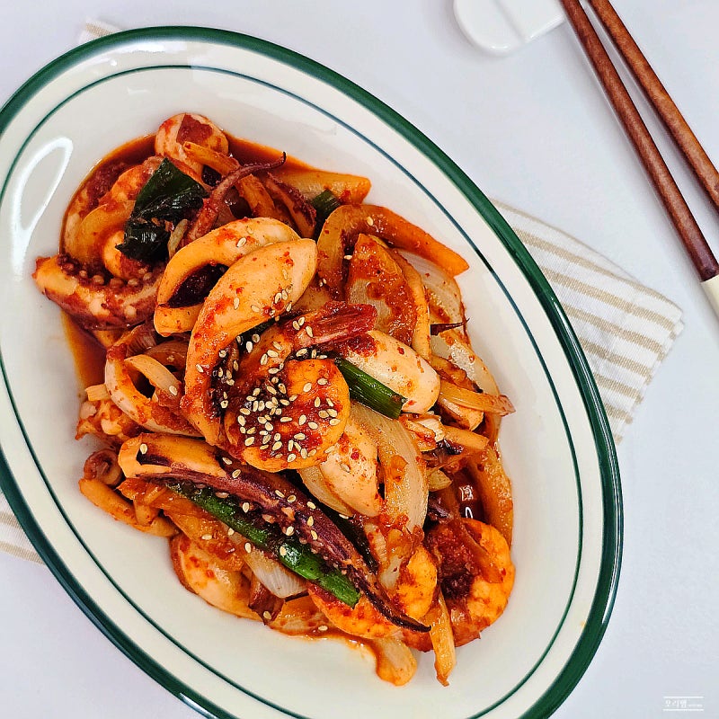 화끈한 매운맛! 백종원 오징어볶음 레시피 소스 오징어 두루치기 만들기
