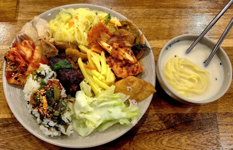 다담뜰한식뷔페 수성본점 사진 5