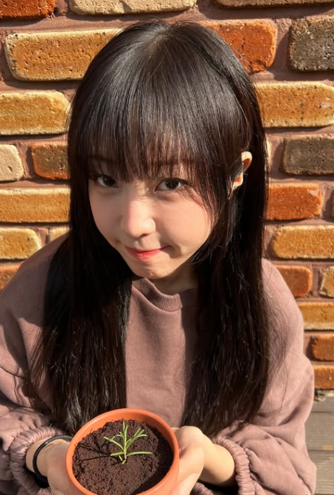 "싸워서 나가는 거 아니다" 쯔양 곁 지킨 매니저 오수빈 퇴사… 두 사람 관계에 관심 쏠린 이....