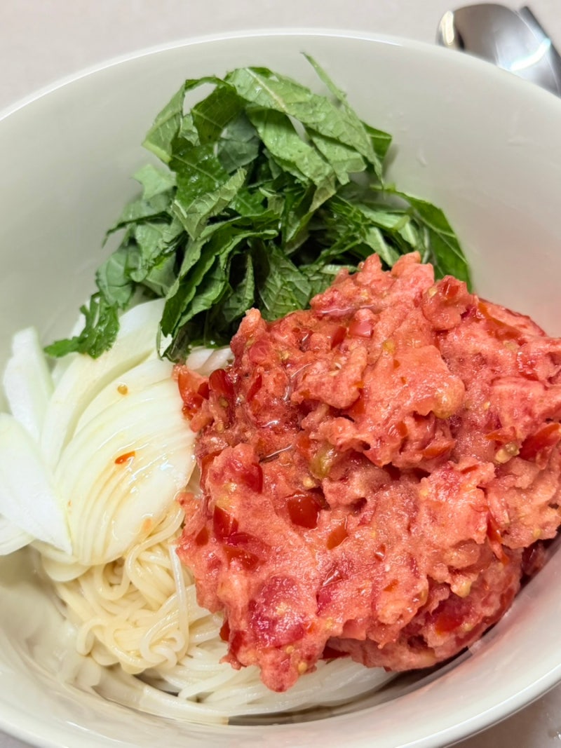 방울토마토 요리 전지현 토마토국수 I 얼린 토마토 오래 먹는 방법! 여름 별미 초간단레시피 ....