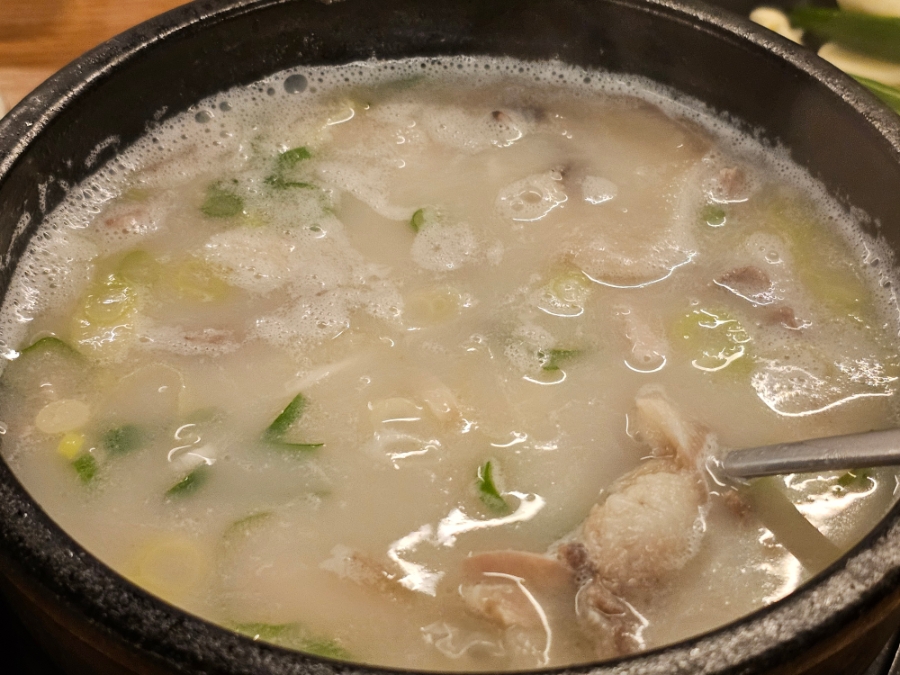 마선생얼큰국밥 대구옥포점 사진 1